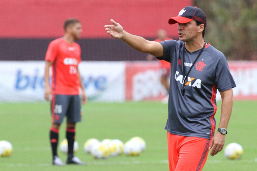 Figueirense é termômetro para o futuro do Flamengo e de Zé Ricardo