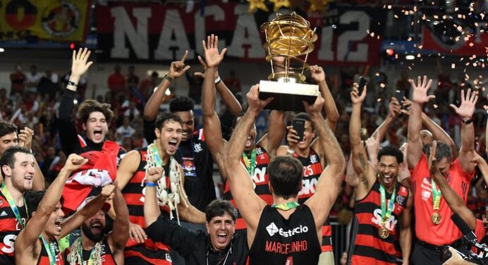 Com 18 títulos em nove anos de Fla, Marcelinho diz: “Sou um predestinado”