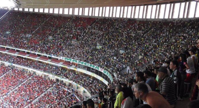 Fla chega perto dos R$ 40 milhões em bilheteria jogando no Mané Garrincha