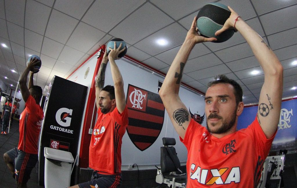 Confira fotos e vídeo do treino desta quarta-feira no Ninho do Urubu