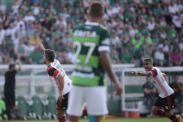 Assista aos gols de Chapecoense 1×3 Flamengo