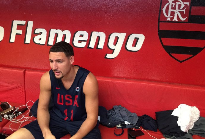 Klay Thomspon e sua relação com o Flamengo mais próxima (Foto: Thales Soares)