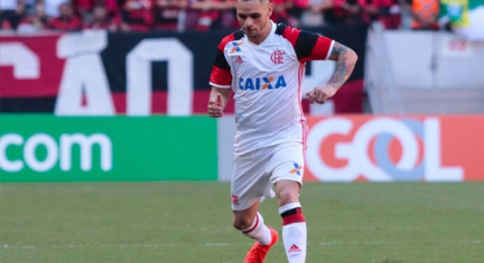 De patinho feio a garçom, Pará ganha elogios de Diego e não dá brecha a Rodinei