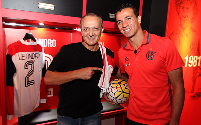 Veja as fotos em homenagem aos 12 mil gols feitos pelo Flamengo