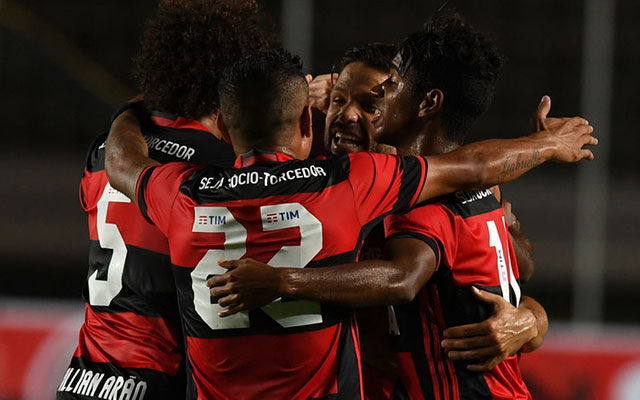 “A ‘função Jadson’, novidade tática que vale a insistência no Flamengo”