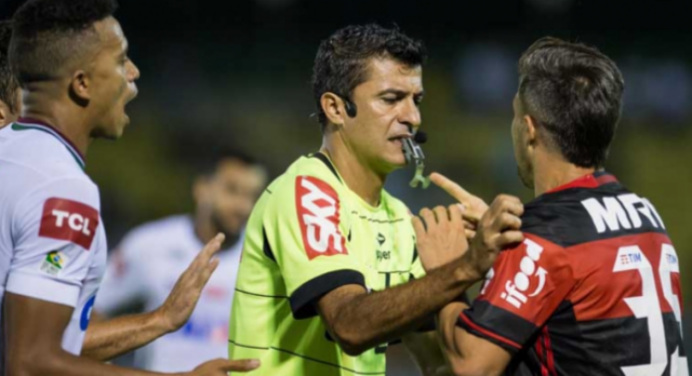 PVC: “Sandro Meira Ricci quase estraga campeonato que pode ser vencido por três”