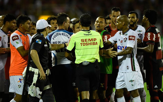 Tribunal suspende vitória do Flamengo até julgamento