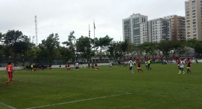 Flamengo derrota o Vasco de virada no Metropolitano Sub-13