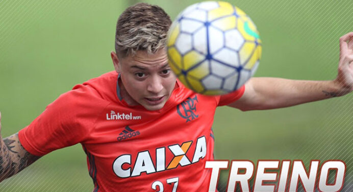 Foco total e muitos gols no treino do Flamengo
