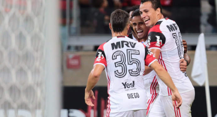 Fla vence no Mineirão, rebaixa América-MG e continua com sonho do título