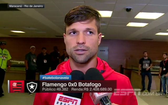 Diego lamenta empate, mas realça 1º tempo do Flamengo: ‘Foi um massacre’