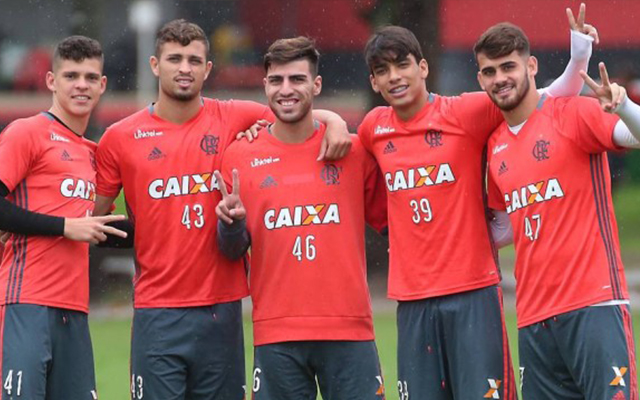 Barcelona desiste de Wesley, lateral promessa do Flamengo