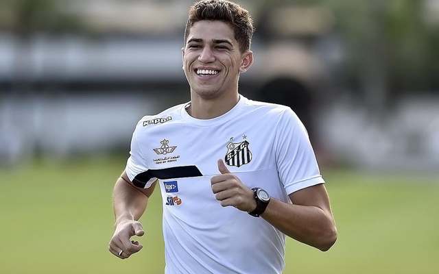 Flamengo desperta interesse em Vítor Bueno, do Santos