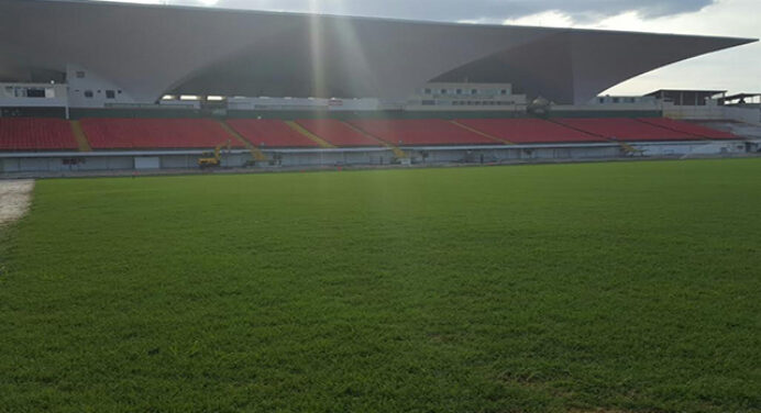 Obras no Estádio da Ilha avançam