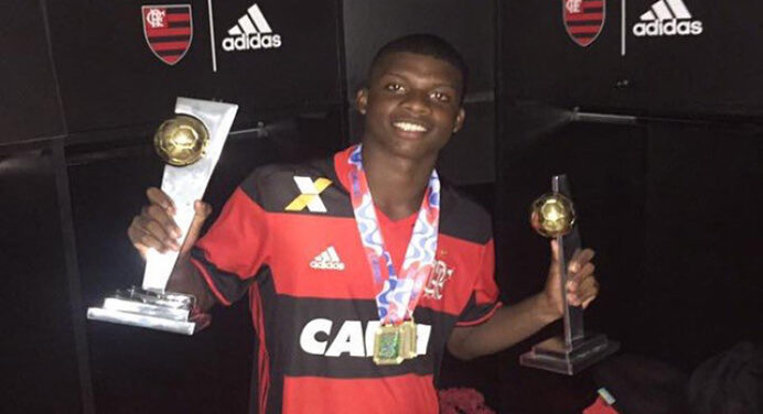 André Xavier afirma que Lincoln não está pronto para integrar os profissionais
