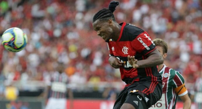 Tentando retomar a confiança, Rafael Vaz pode ser bicampeão de forma consecutiva
