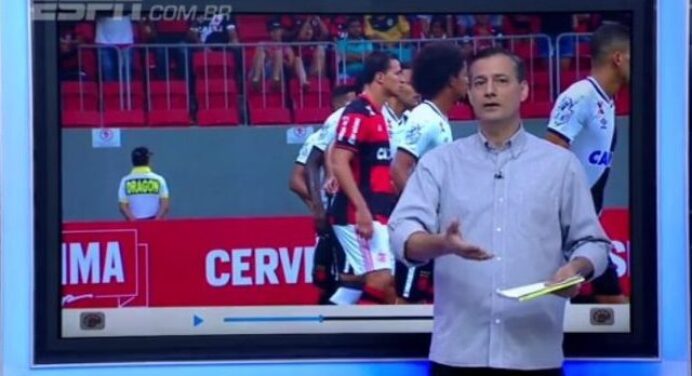 Sálvio critica Ferj e árbitro que apitou clássico após 6 anos fora de alto nível