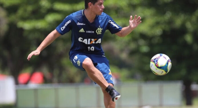 Extracampo: O desafio de Conca, no Flamengo: contrariar a medicina