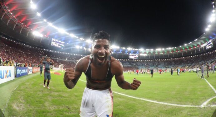 Flamengo x Fluminense tem ingressos com preços reduzidos