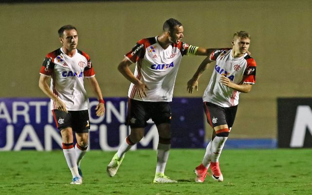 Após vaias e choro, Matheus Savio comemora gol decisivo: “Meu momento”