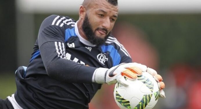 Flamengo intensifica cobranças de pênaltis para decisão contra o Fluminense