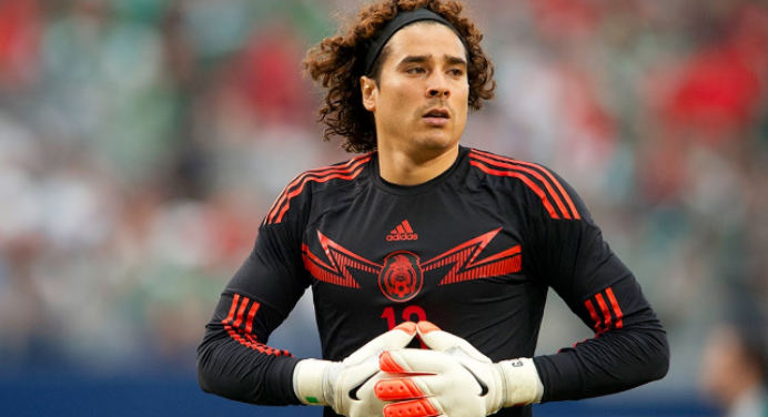 Goleiro mexicano Ochoa fecha com equipe belga