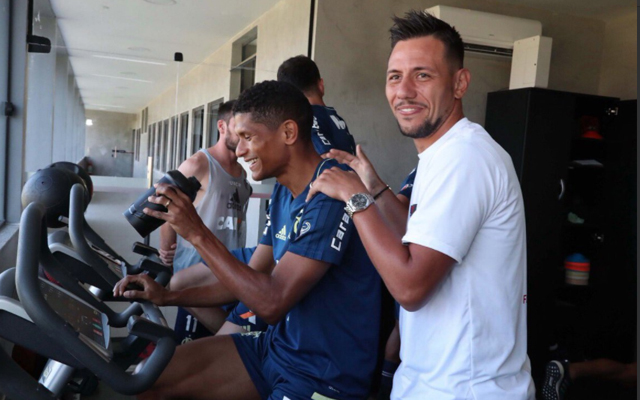 Você sabia? Diego Alves e Márcio Araújo já foram companheiros de equipe no passado