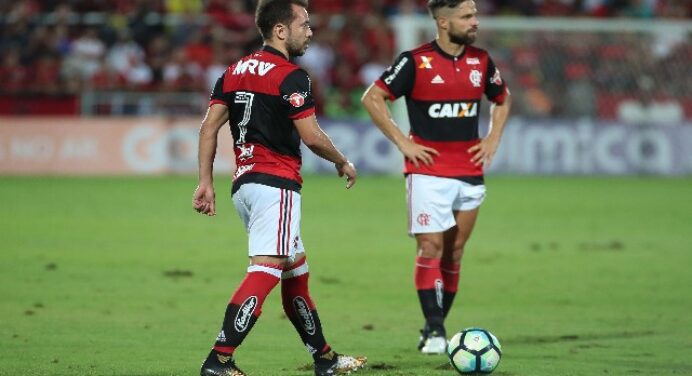 Lampejos: a individualidade como padrão