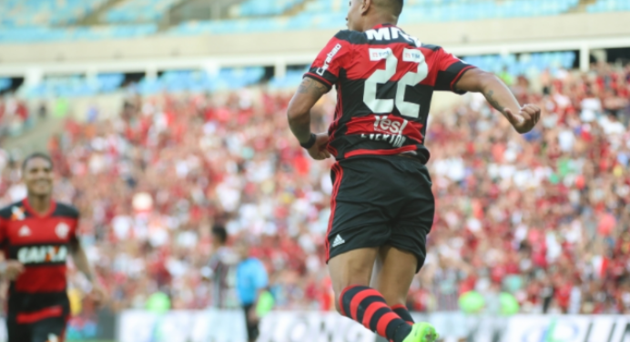 Everton na final e comentarista polemiza ao falar de Zico; veja o que bombou nesta segunda