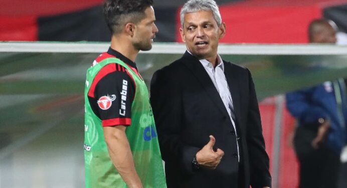 Diego nega atrito entre elenco e Rueda: “Estamos satisfeitos com o trabalho dele”