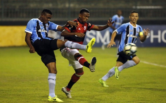 Flamengo perde para o Grêmio no Brasileirão Sub-20