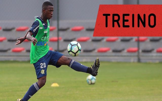 Vídeo: Equipe treina no Ninho