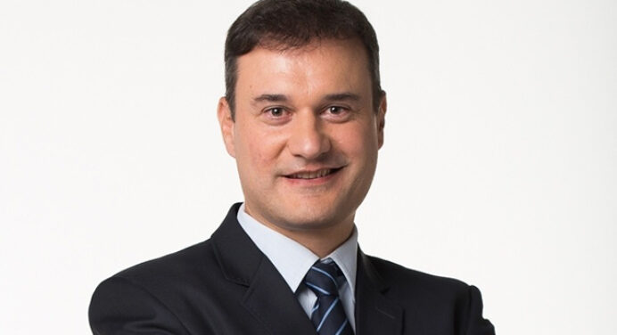 Comentarista destaca “notícias positivas”, após vitória do Fla