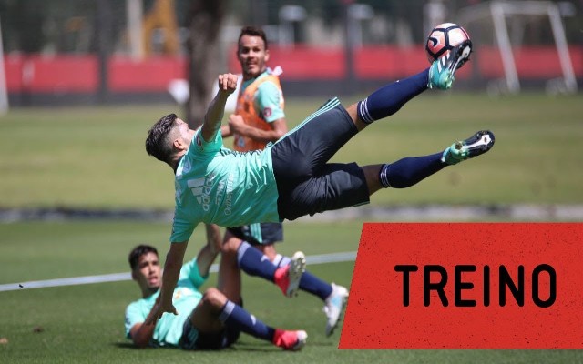 Vídeo: Último treino, no Ninho do Urubu, antes das oitavas