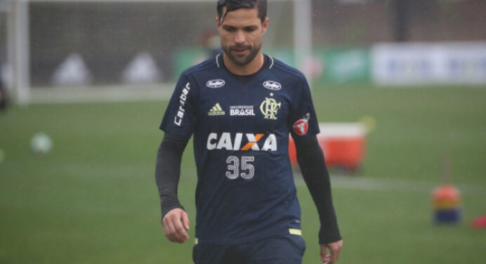 Torcida se decepciona com partida ruim de Diego na final: “Pipoqueiro”