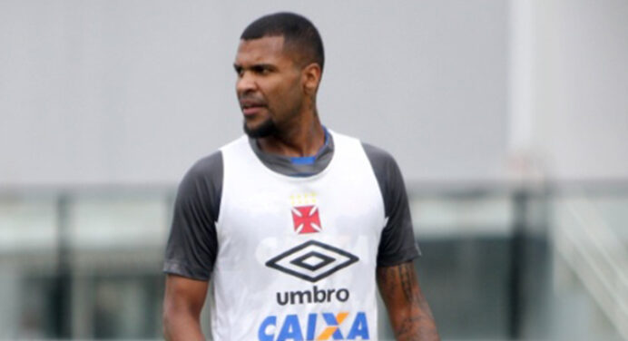 De olho no rival: Com Breno suspenso, Vasco está totalmente focado no clássico