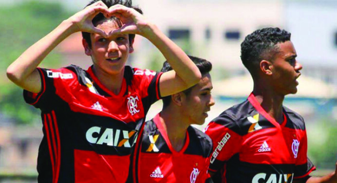 Sub-14 vence mais uma e se garante na Semifinal da Copa Dadazinho