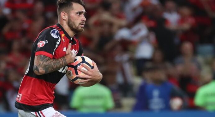 Fla investe milhões em jogadores, mas termina Fla-Flu decisivo com joias da base