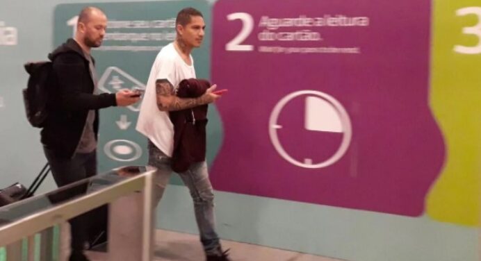 Missão antidoping: Guerrero, advogado e bioquímico vão ao Peru para reunião