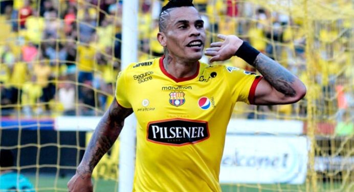 Flamengo recua em contratação por Jonathan Álvez