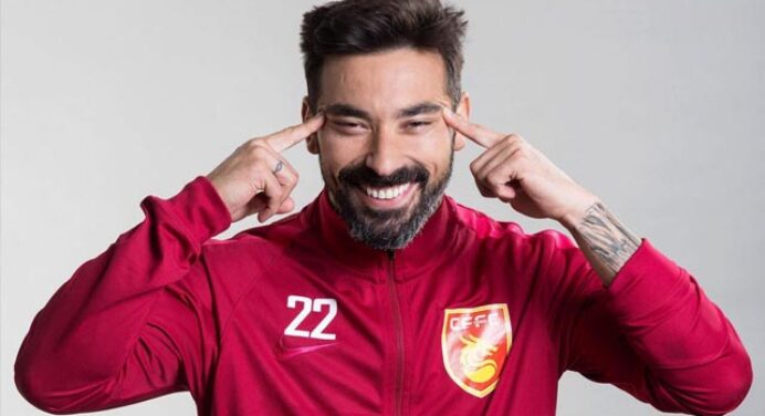 Torcida faz campanha por Lavezzi em rede social