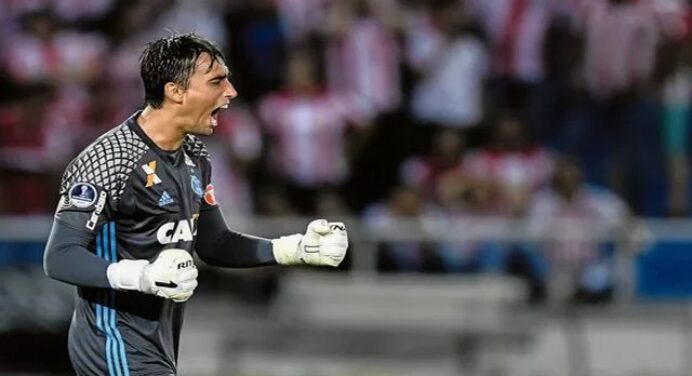 Fla quer dominar futebol brasileiro e César quase fora. Veja o que bombou no Coluna hoje