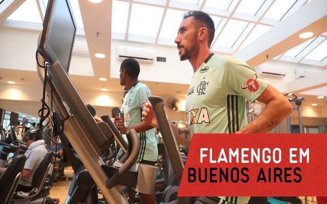 Vídeo: Flamengo chega a Buenos Aires e treina na academia do Hotel