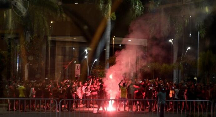 Independiente emite comunicado sobre torcida do Flamengo