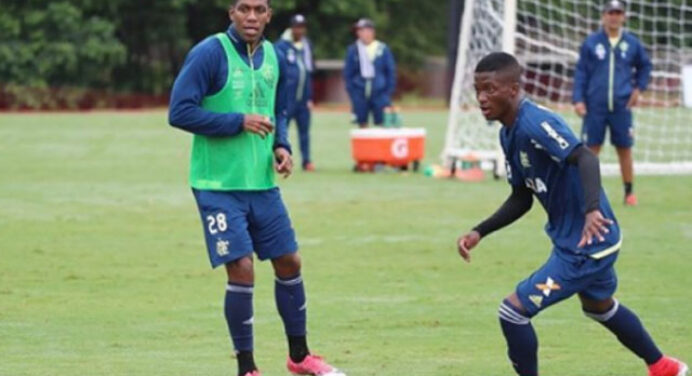 Flamengo está perto de renovar contrato com joia da base