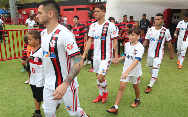 Cuéllar diz que Fla tinha ‘jogo na mão’ e acredita em título no Rio