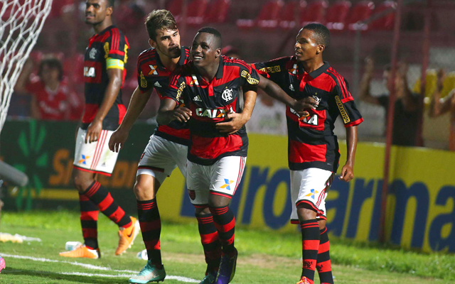 Fla empresta campeão da Copinha de 2016 a clube paulista