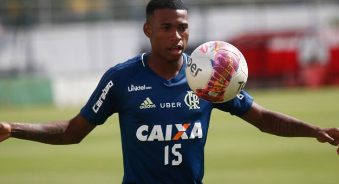 Fla divulga lista de relacionados para estreia no Carioca