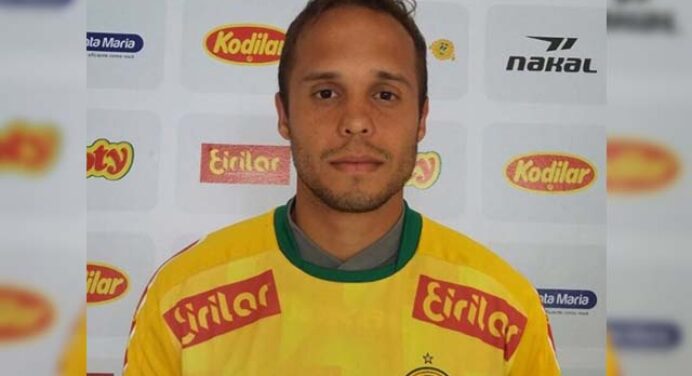 Douglas Baggio é apresentado no Mirassol