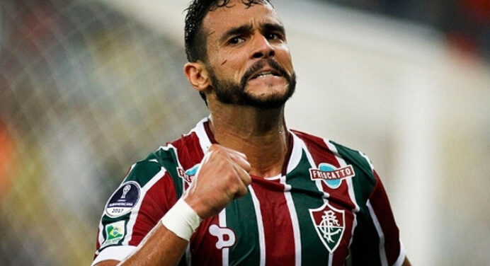 Henrique Dourado fez exames no Fla e pode ser anunciado a qualquer momento, diz repórter
